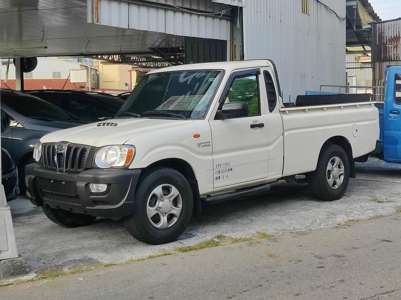 Mahindra Pik Up